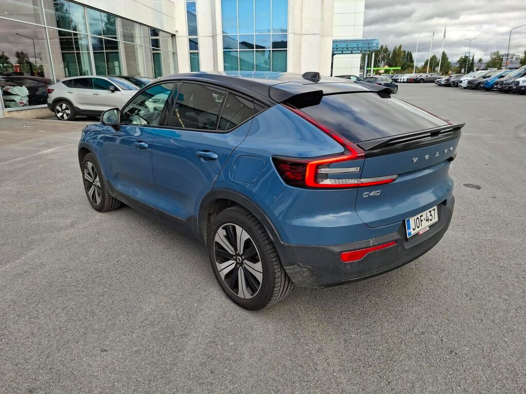 Volvo C40 2022 Sininen