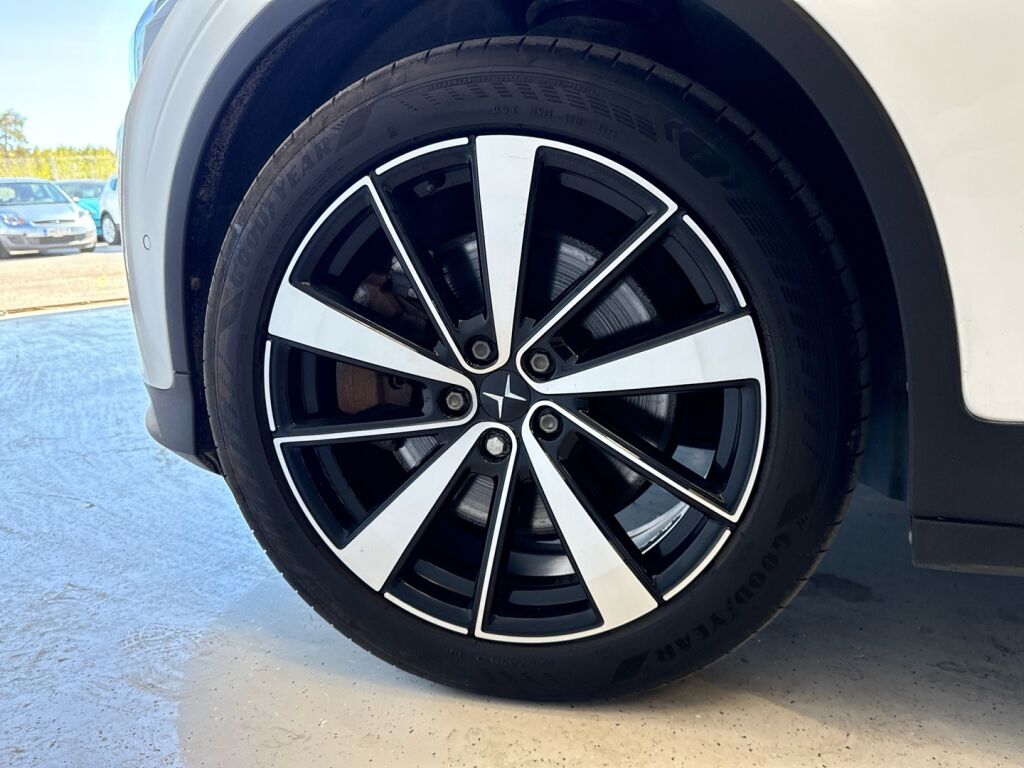 Polestar 2 2022 Valkoinen