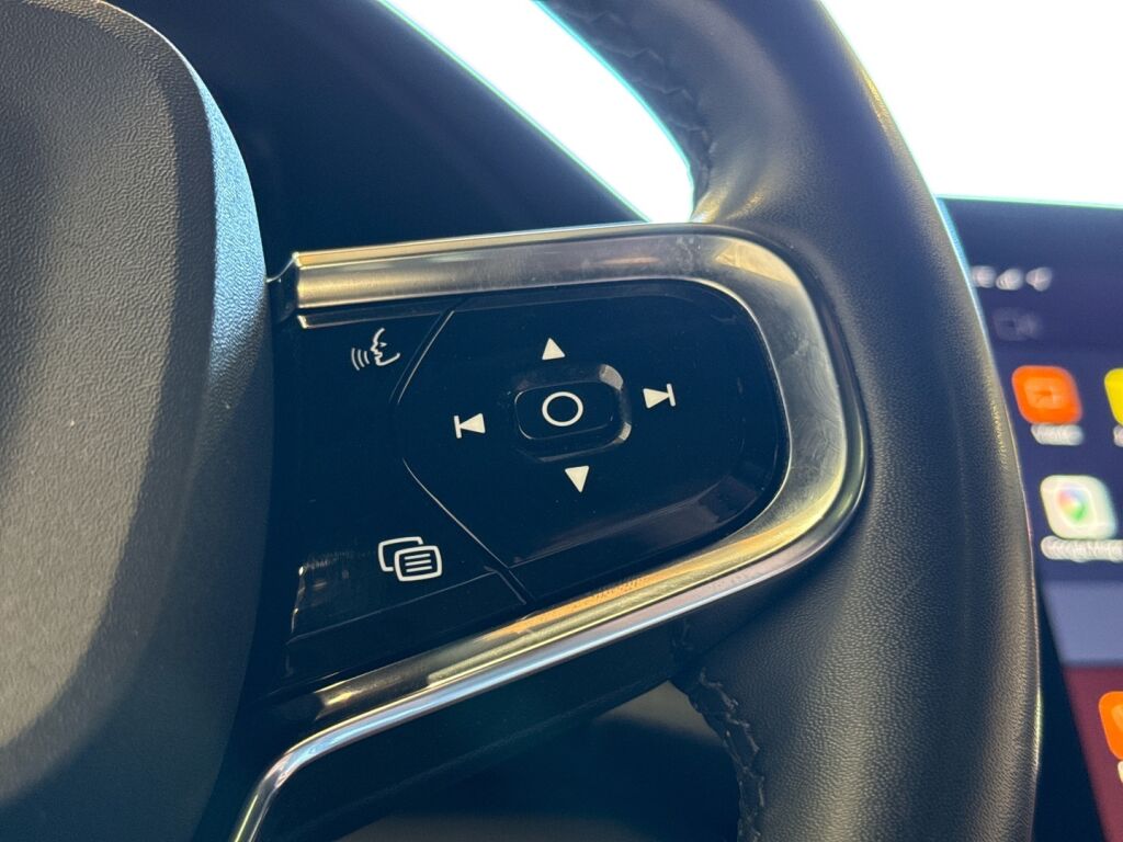 Polestar 2 2022 Valkoinen