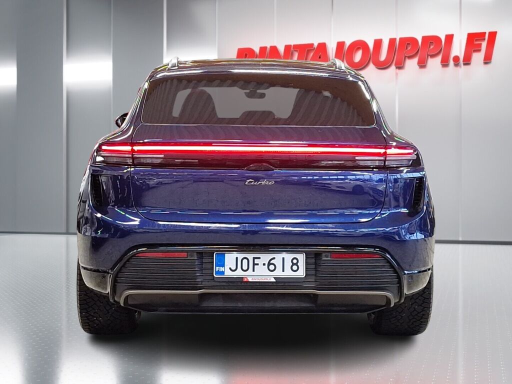 Porsche Macan 2024 Sininen