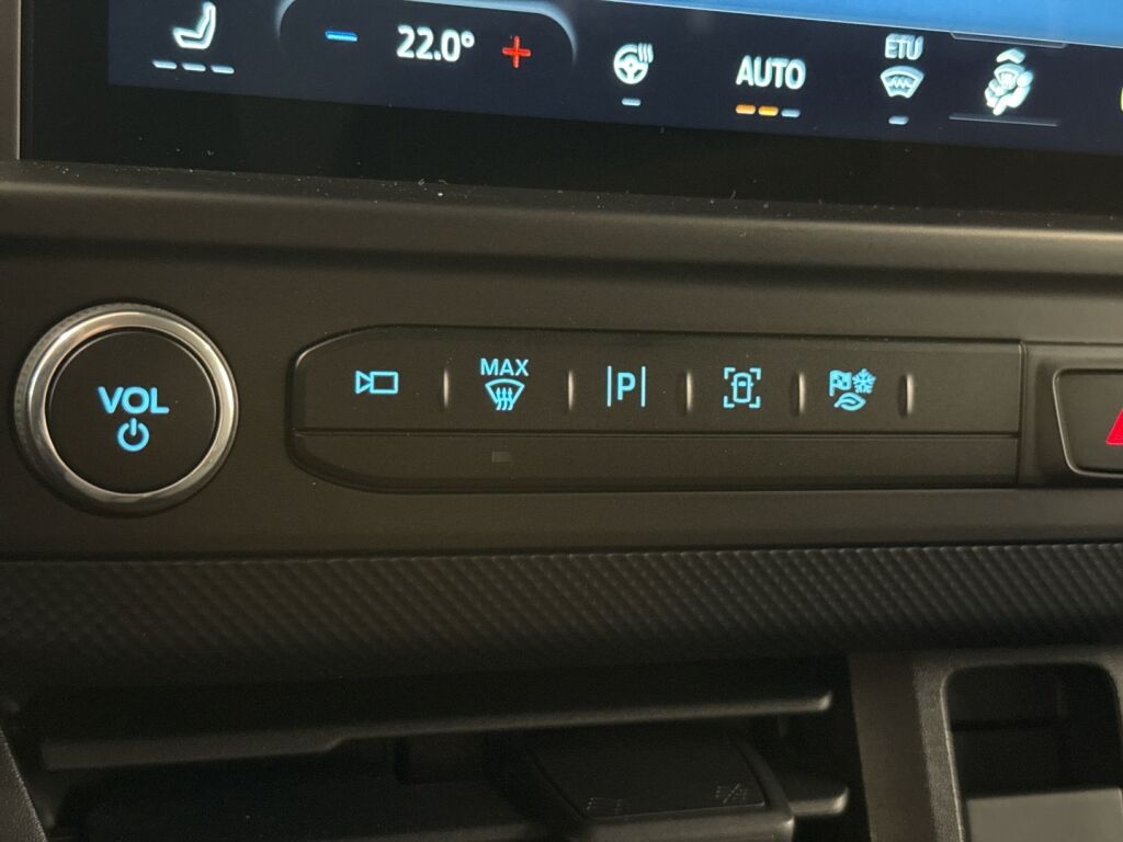 Ford Transit Custom 2026 Sininen