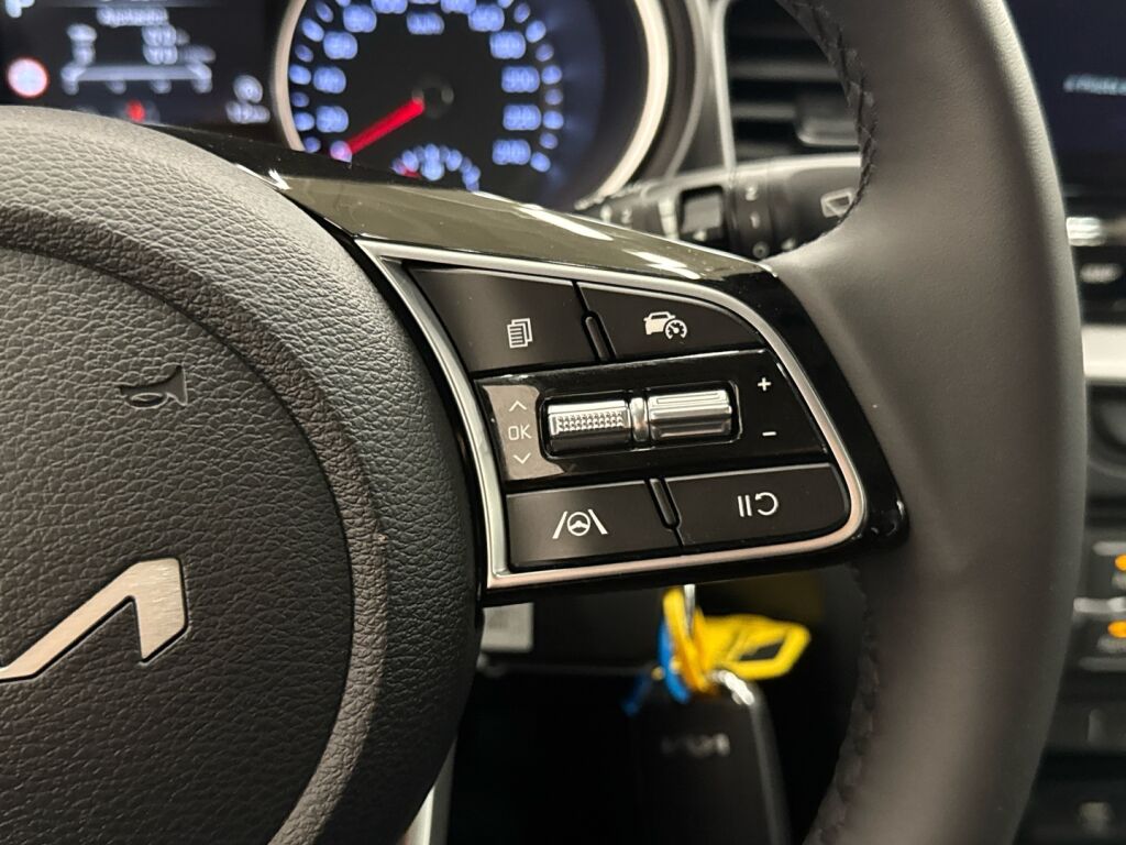 Kia Ceed 2025 Harmaa