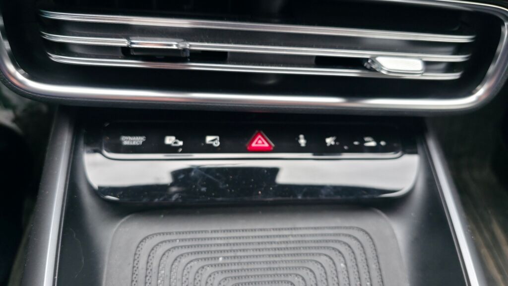 Mercedes-Benz CLA 2025 Valkoinen