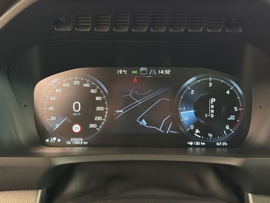 Volvo XC90 2016 Valkoinen