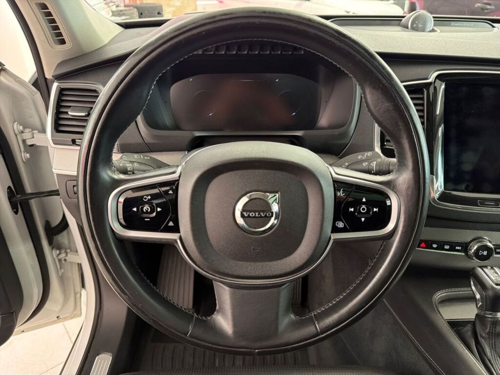 Volvo XC90 2016 Valkoinen