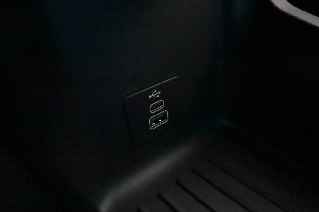 Ford Puma Gen-E 2026 Harmaa