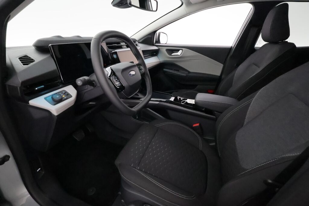 Ford Puma Gen-E 2025 Harmaa