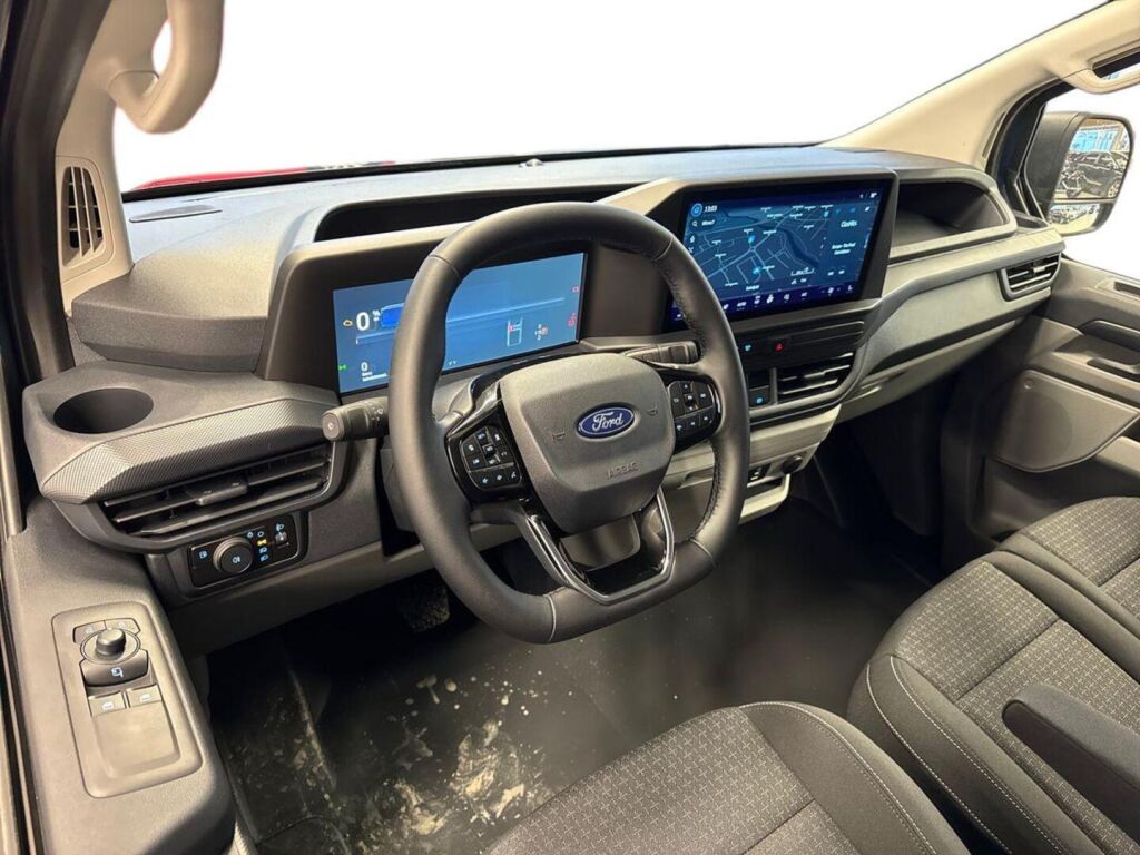 Ford Transit Custom 2026 Chrome Blue