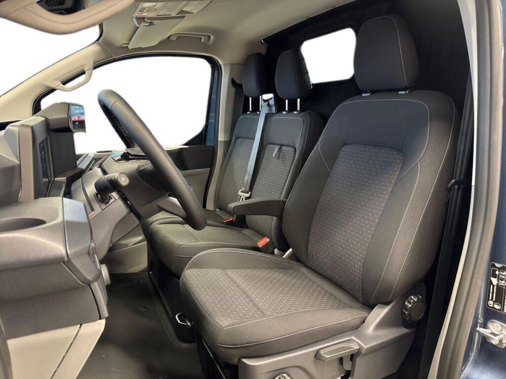 Ford Transit Custom 2026 Chrome Blue