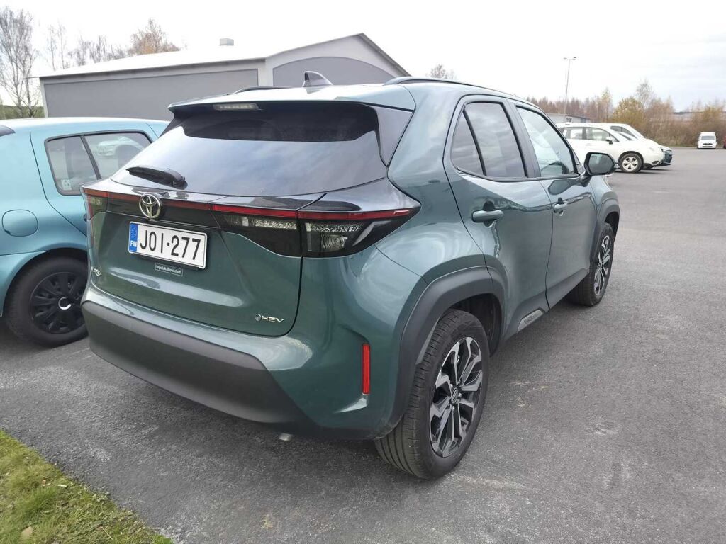 Toyota Yaris Cross 2025 Vihreä