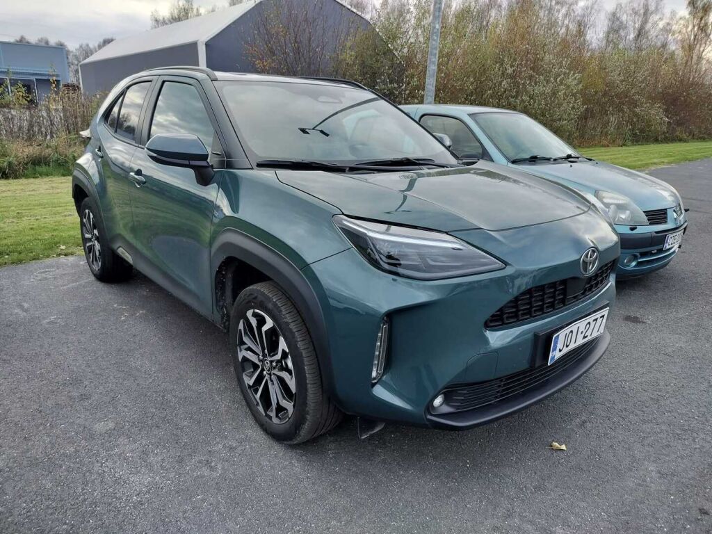 Toyota Yaris Cross 2025 Vihreä
