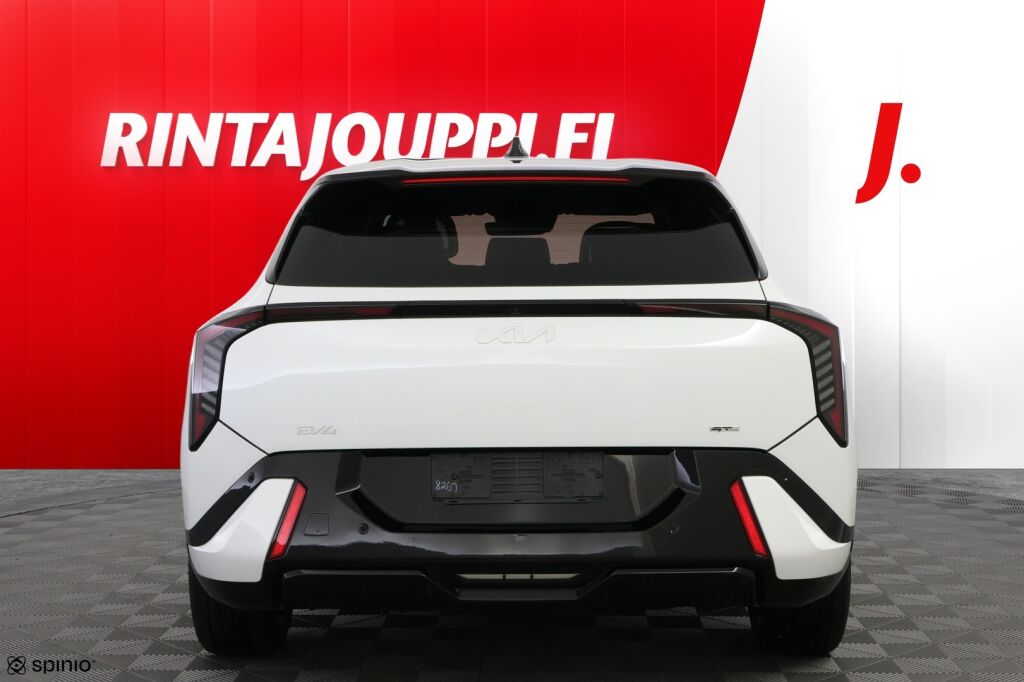 Kia EV4 2026 Valkoinen