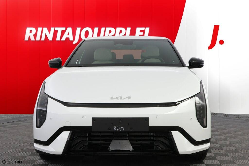 Kia EV4 2026 Valkoinen