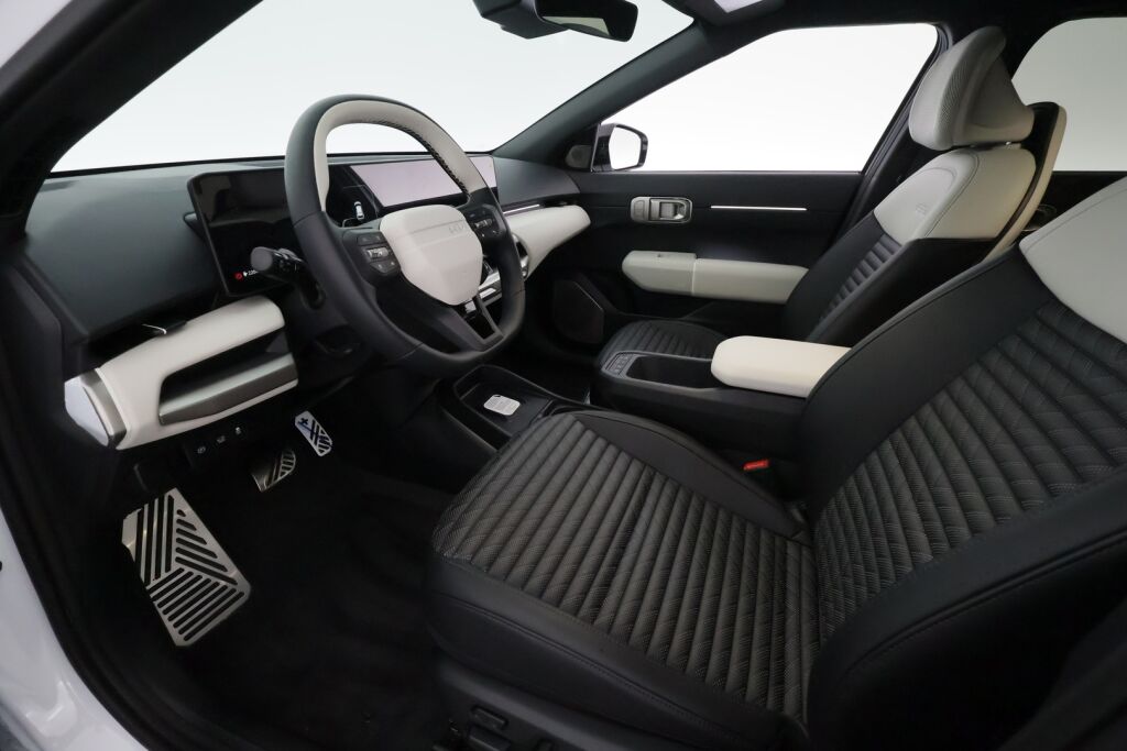 Kia EV4 2026 Valkoinen