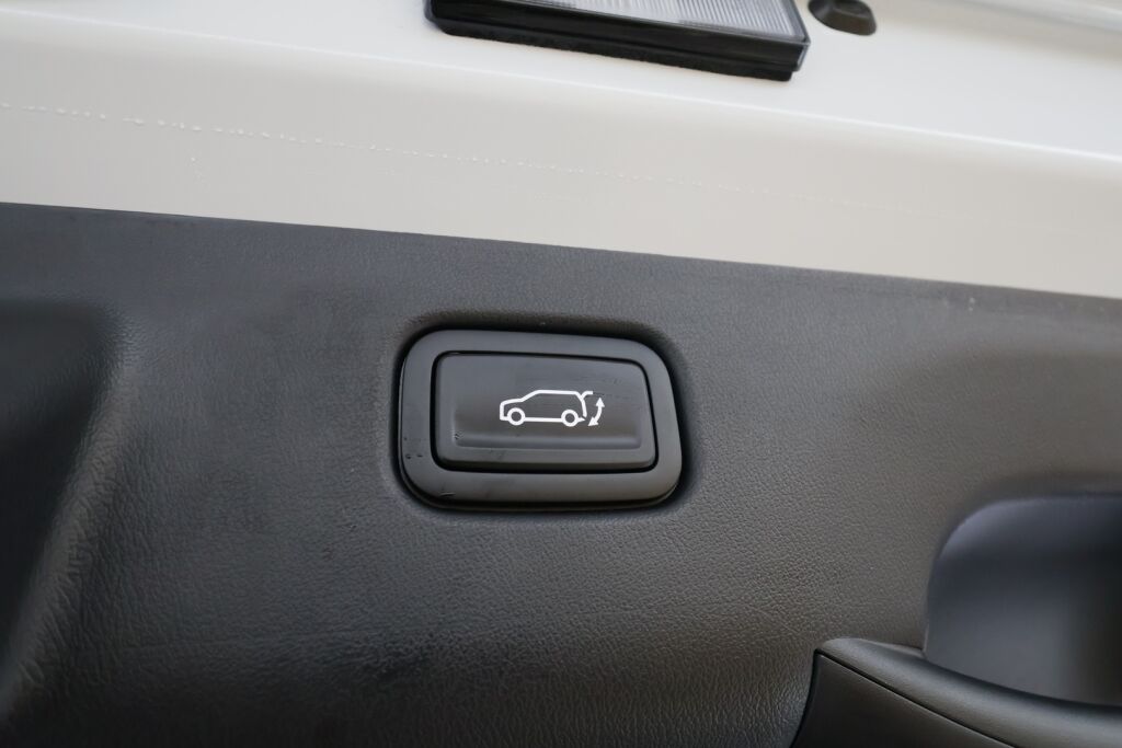 Kia EV4 2026 Valkoinen