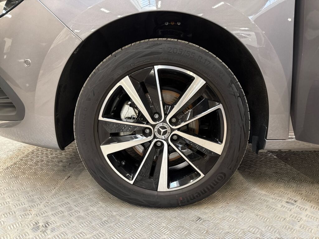 Mercedes-Benz EQT 2023 Harmaa