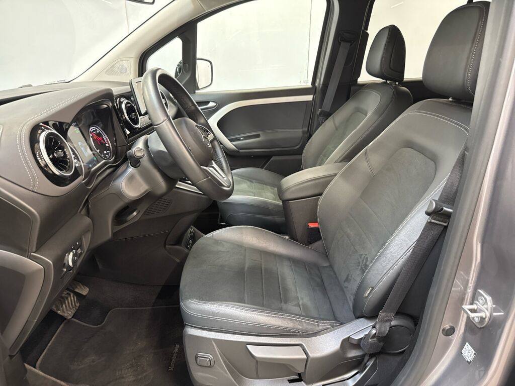 Mercedes-Benz EQT 2023 Harmaa