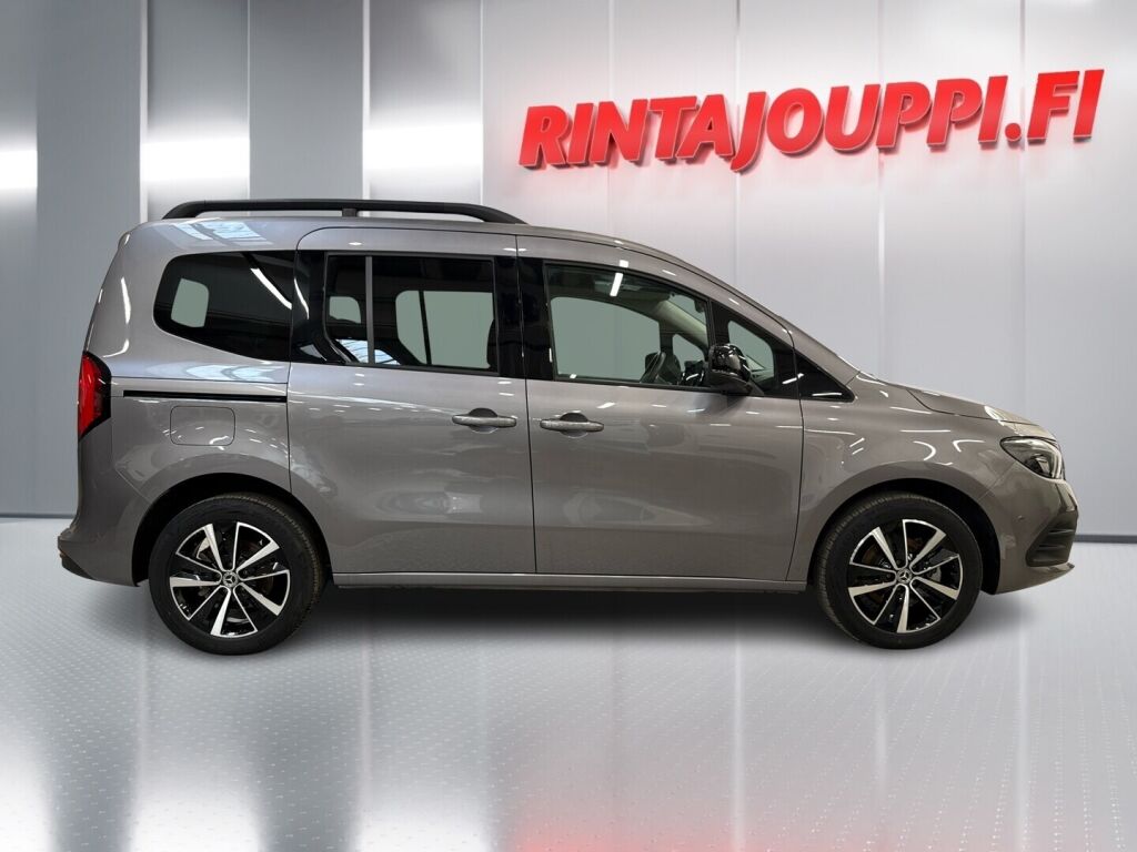 Mercedes-Benz EQT 2023 Harmaa