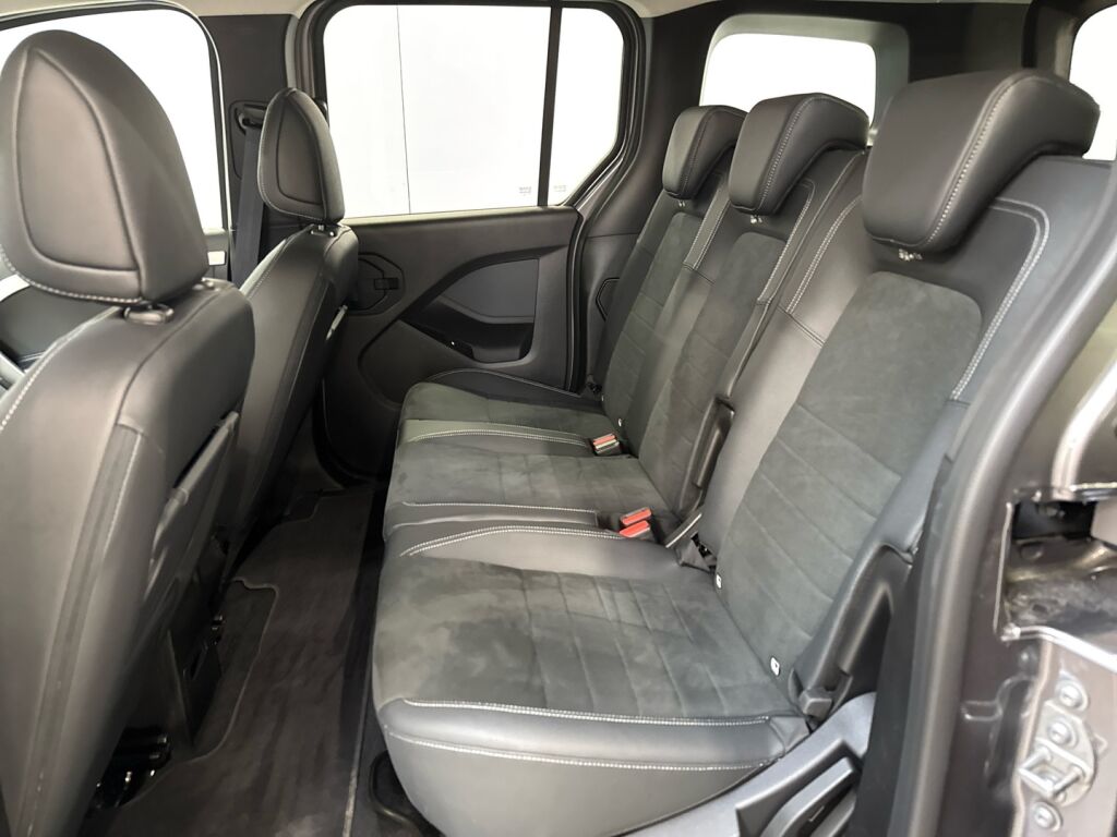 Mercedes-Benz EQT 2023 Harmaa