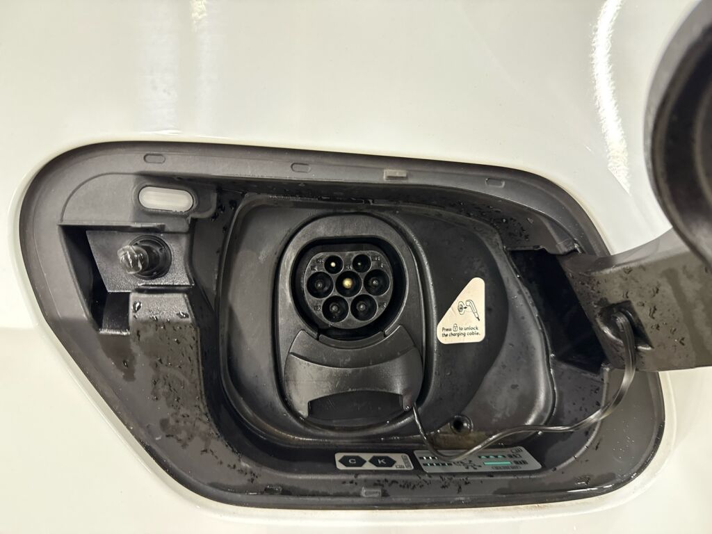 Volkswagen ID.3 2021 Valkoinen