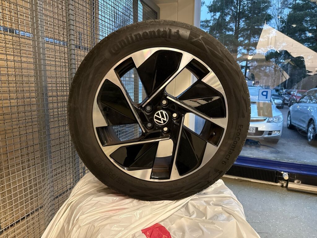 Volkswagen ID.3 2021 Valkoinen