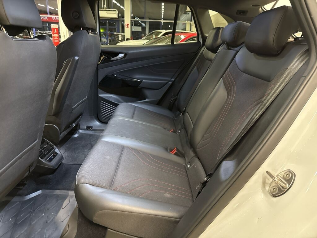 Volkswagen ID.4 2022 Valkoinen