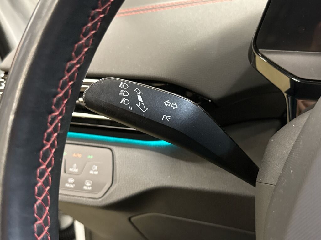 Volkswagen ID.4 2022 Valkoinen