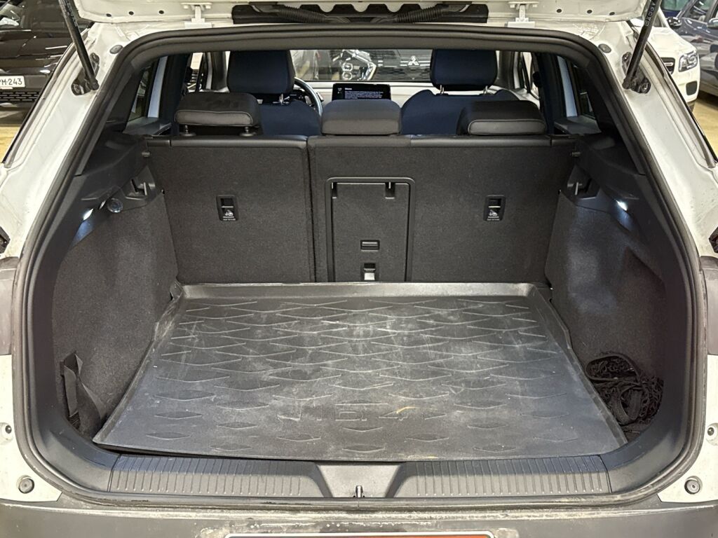 Volkswagen ID.4 2022 Valkoinen