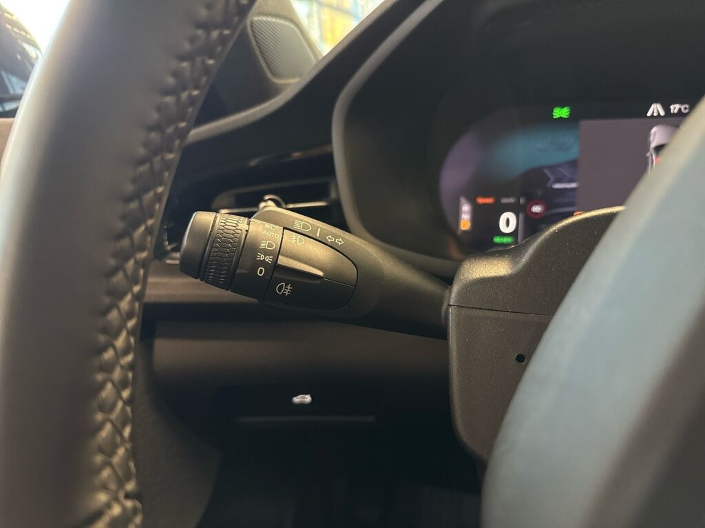 Polestar 2 2023 Midnight