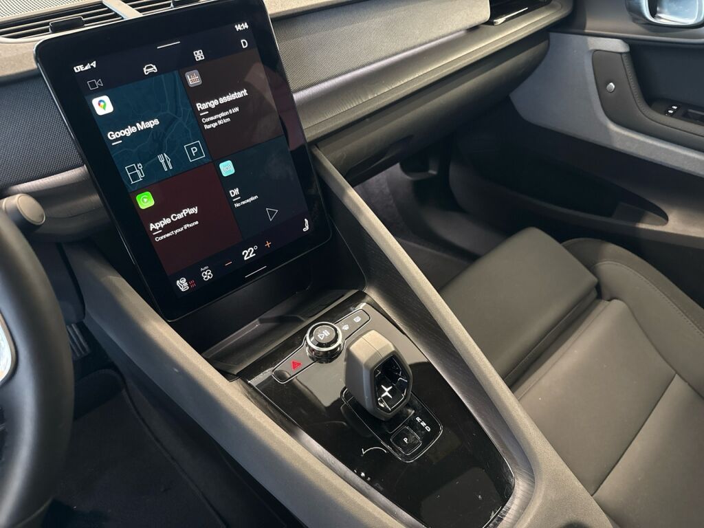 Polestar 2 2023 Midnight