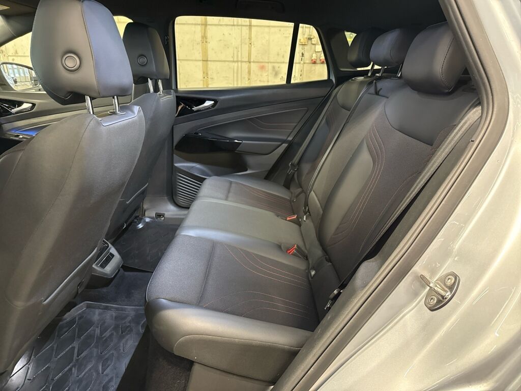 Volkswagen ID.4 2023 met.hopea