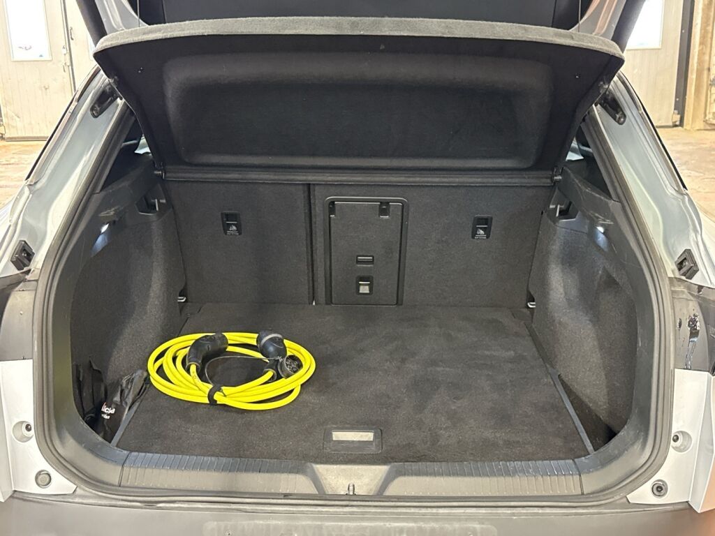 Volkswagen ID.4 2023 met.hopea