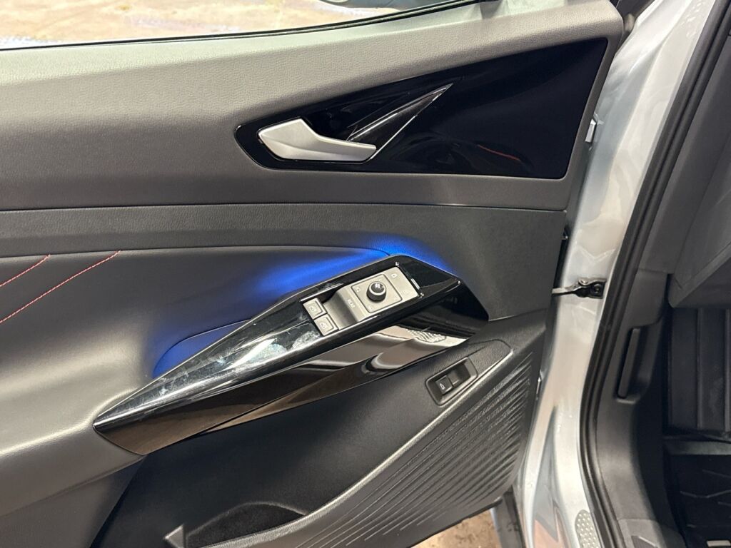 Volkswagen ID.4 2023 met.hopea