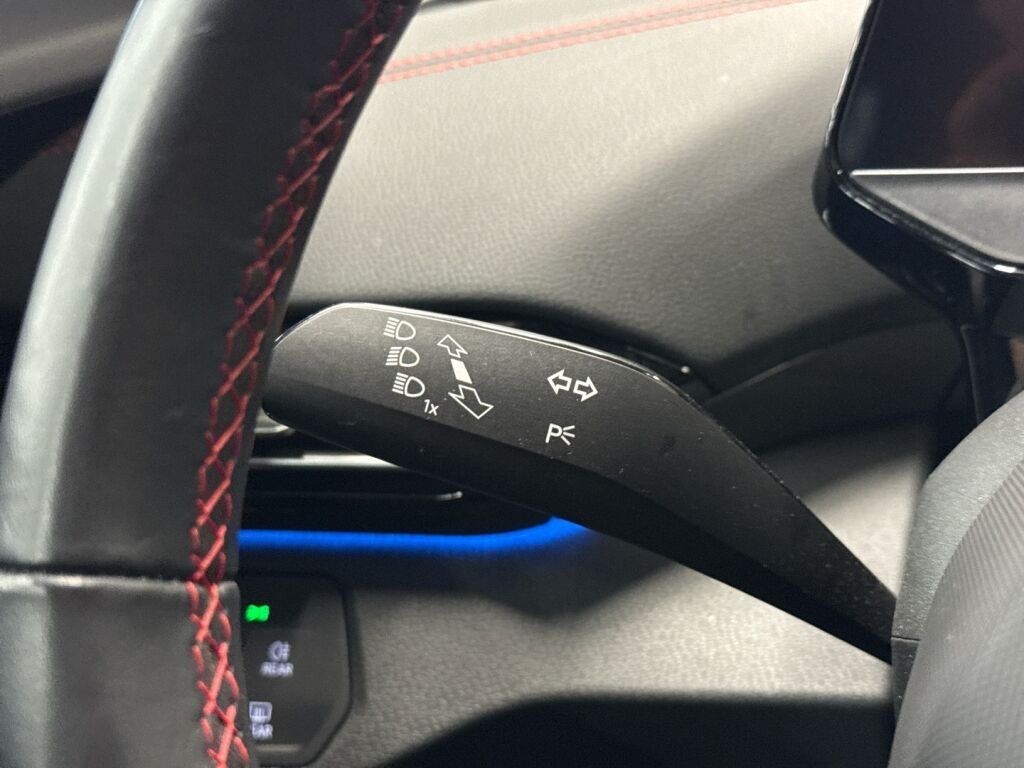 Volkswagen ID.4 2023 met.hopea