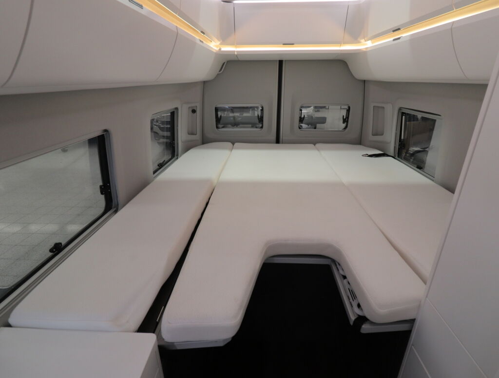 Volkswagen GRAND CALIFORNIA 680 2021 