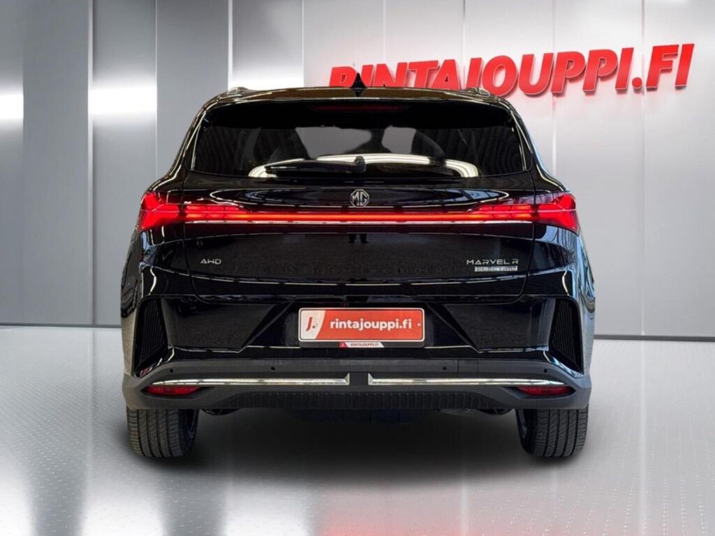 Mg Marvel R 2022 Musta
