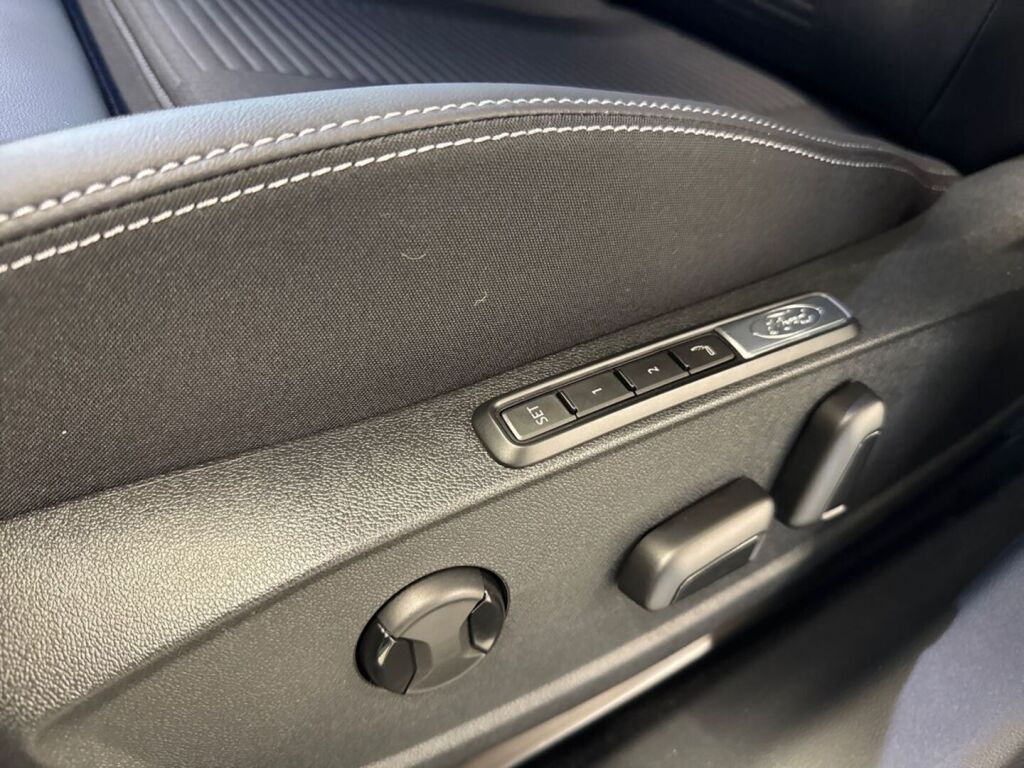 Ford Capri 2025 Frozen White