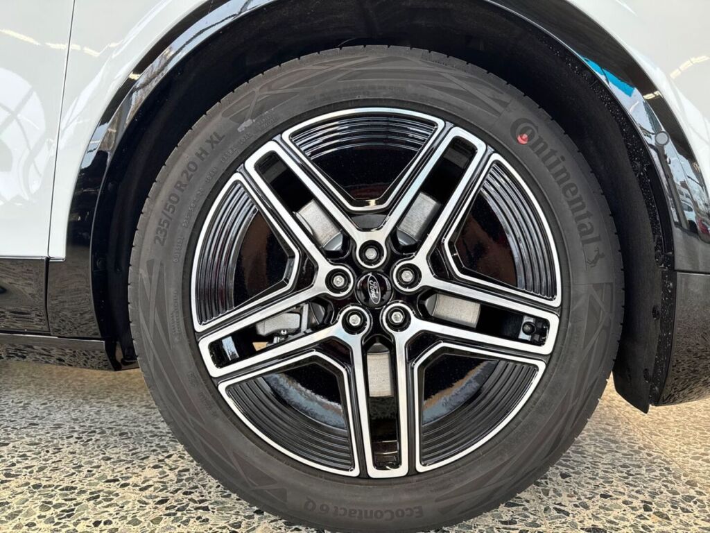 Ford Capri 2025 Frozen White