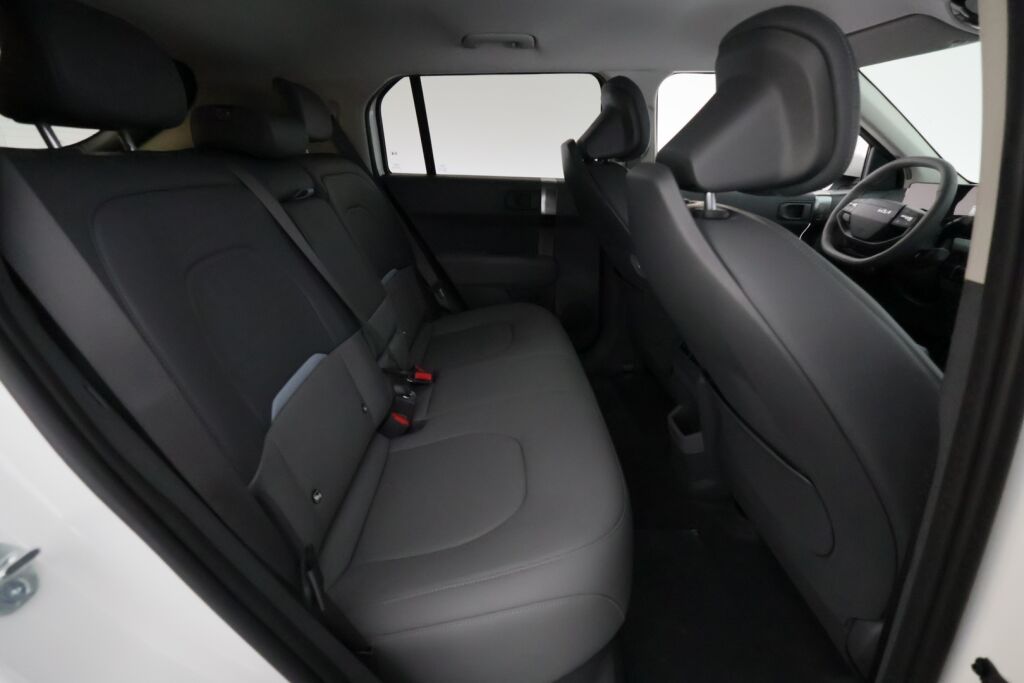 Kia EV3 2025 Valkoinen