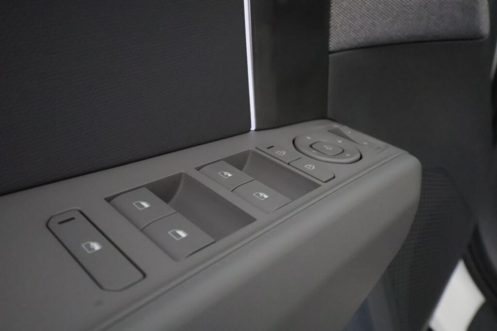 Kia EV3 2025 Valkoinen