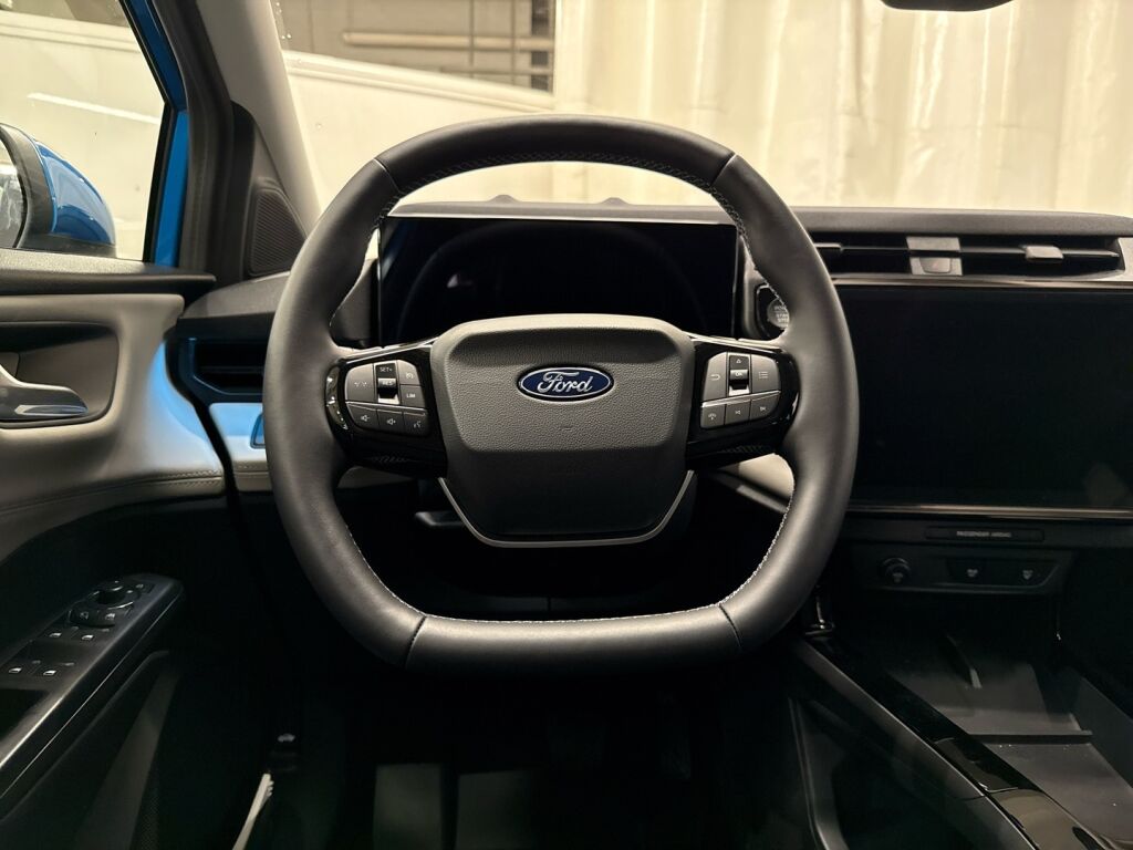 Ford Puma Gen-E 2025 Sininen