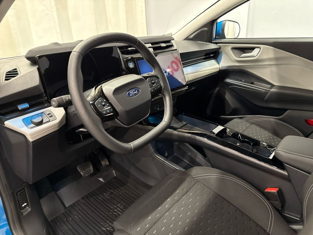 Ford Puma Gen-E 2025 Sininen
