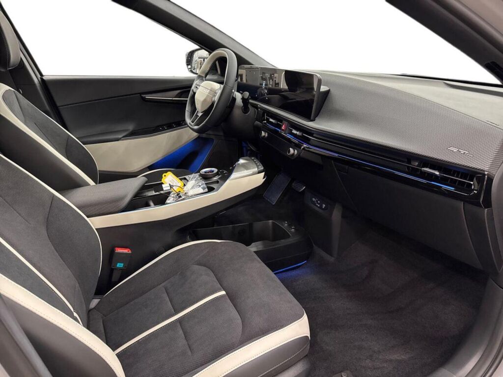 Kia EV6 2026 Harmaa