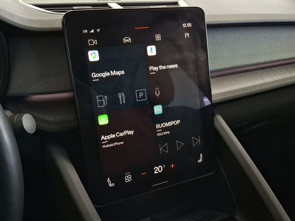 Polestar 2 2021 met.sininen