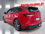 Skoda Enyaq 2022 Punainen