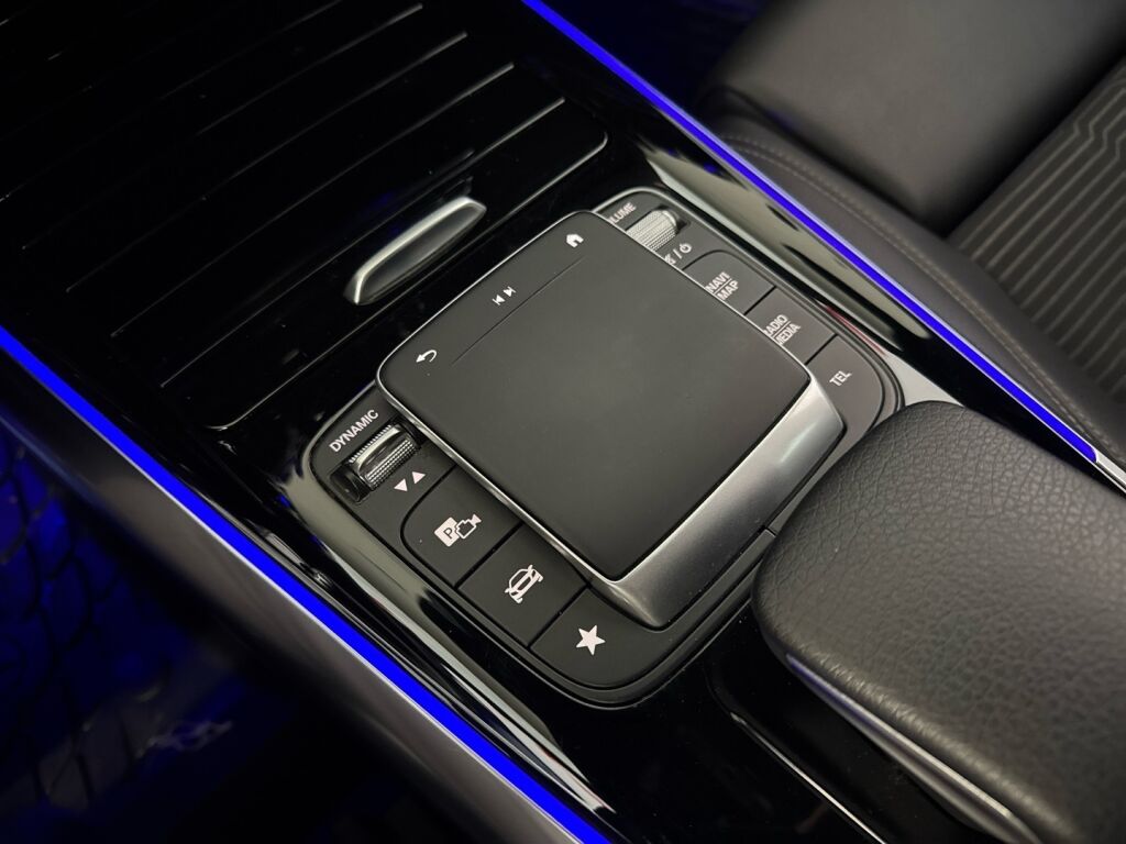 Mercedes-Benz EQA 2021 Harmaa