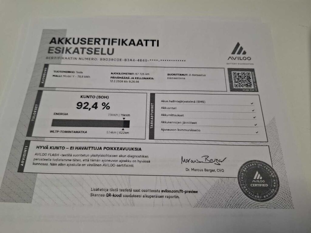 Tesla Model Y 2022 Musta