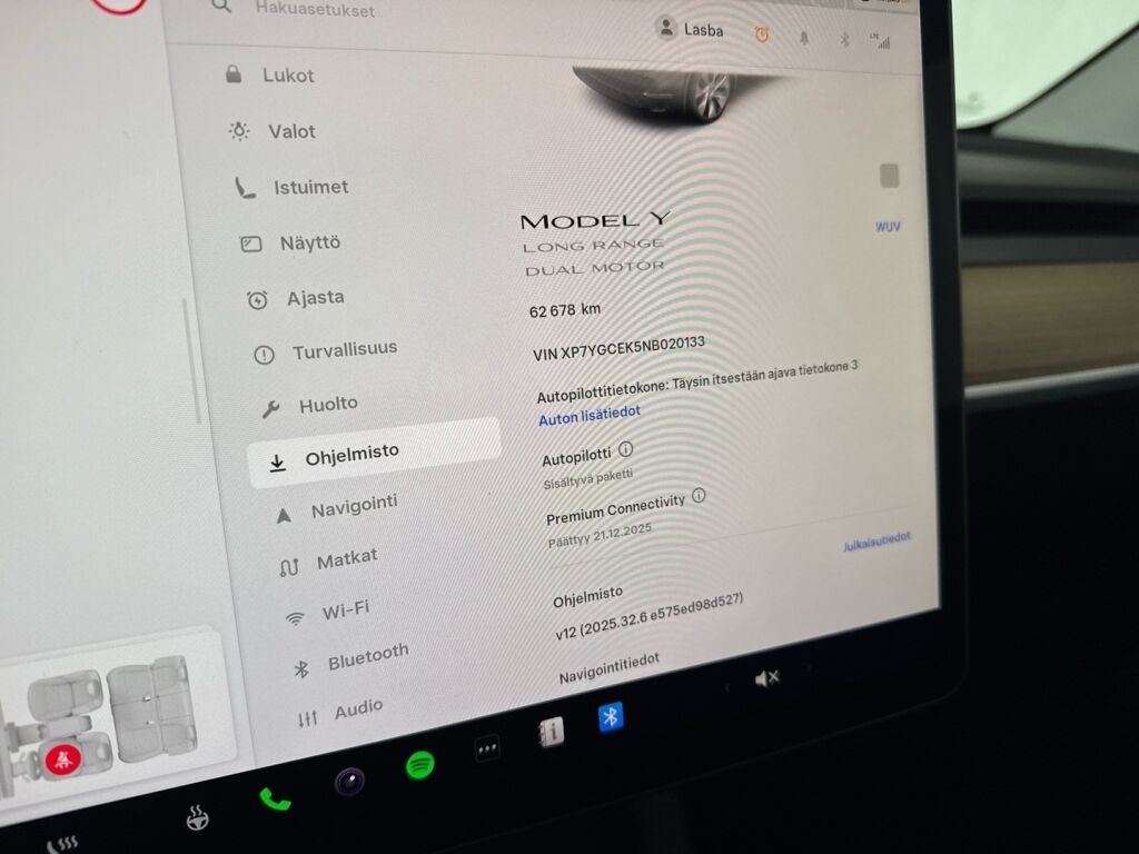 Tesla Model Y 2022 Musta