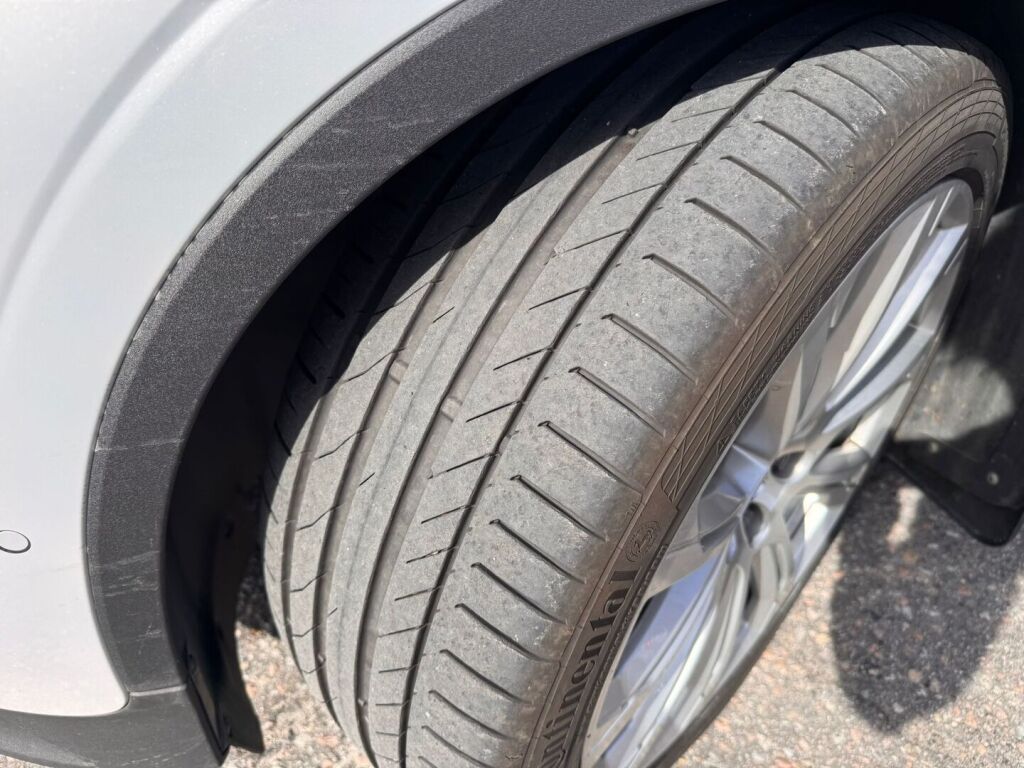 Polestar 2 2024 Harmaa