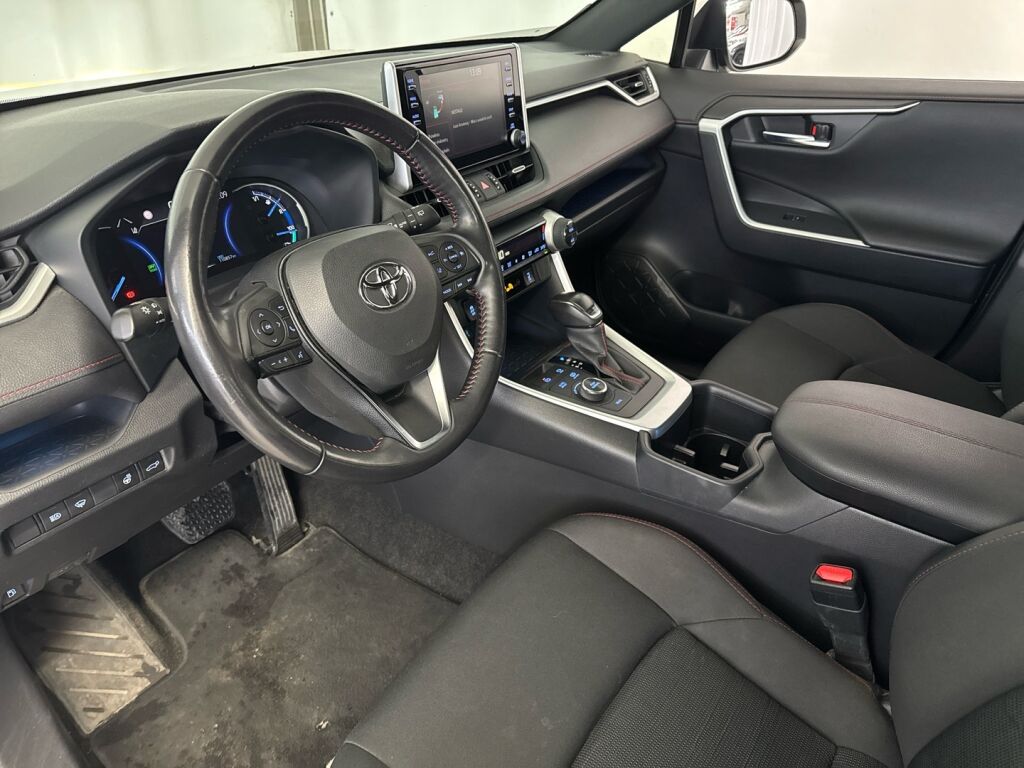 Toyota RAV4 Plug-in 2022 Valkoinen